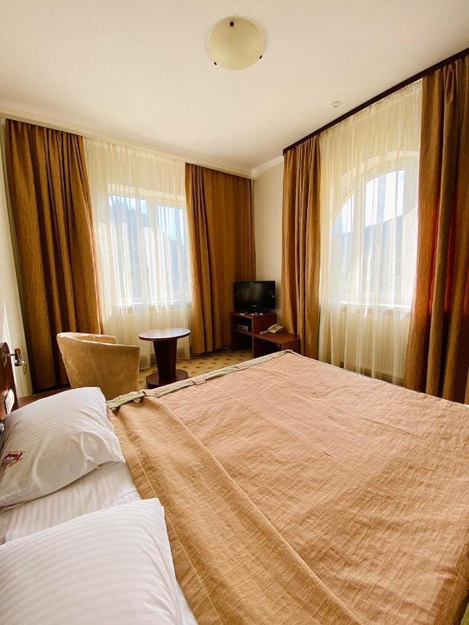 Gerdan Hotel Yaremche Exterior photo